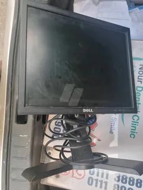 شاشه ديل بحاله ممتازة للبيع