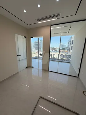 clinic for rent 
