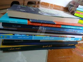 كتب دراسية الصف الثاني الثانوي مستعملة