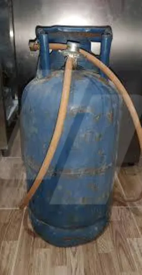 3 انابيب و 2 منظم 2 خرطوم طويل
