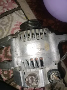 يوجد لدينا مارش ودينامو واي بي أس تويوتا يارس استيراد 