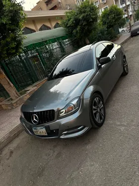 Mercedes 180 2013