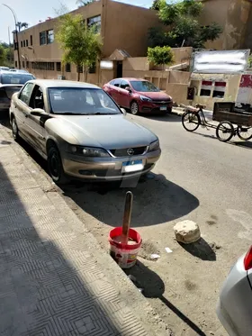 سيارة فيكترا مستعمله 2003 في القاهرة المنيل