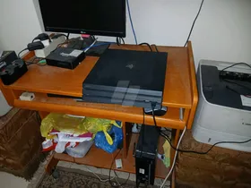 PS4 PRO 