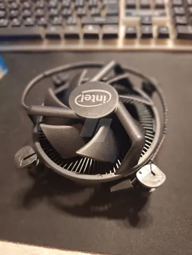 I3-10105F