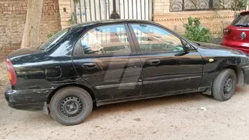 سيارة دايو لانوس٢ مستعمله 2002 في القاهرة حدائق حلوان