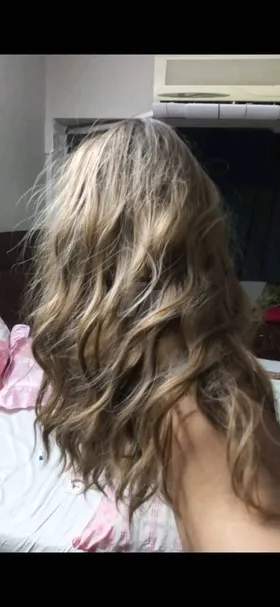    wig باروكه